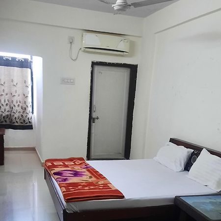 Hotel Rajtilak Guest House Vadali Εξωτερικό φωτογραφία